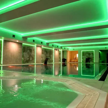 Krol Plaza & Wellness 4* Jarosławiec