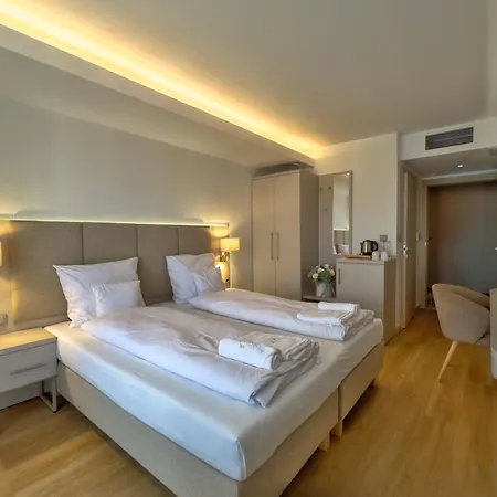 Krol Plaza & Wellness 4*