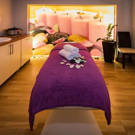 Rezort Krol Plaza & Wellness 4*
