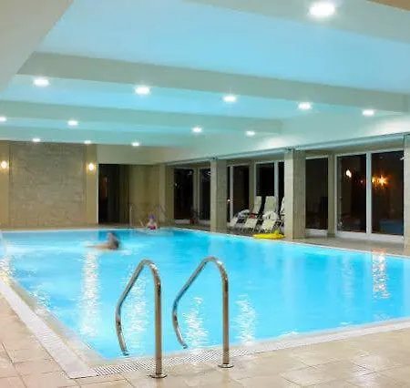 Krol Plaza & Wellness 度假村